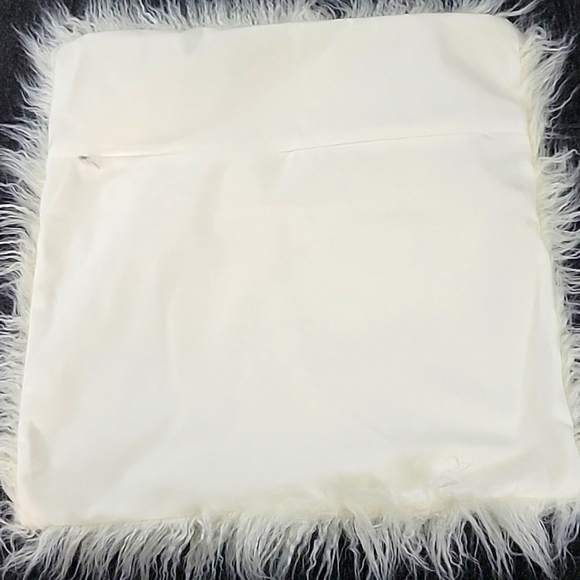 Faux Fur Pillow Covers - Picture 2 of 3